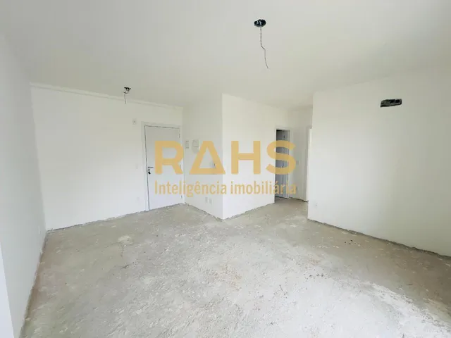 Imagem 3: Apartamento de 3 quartos com suíte, 3 vagas de garagem e 85,84 m² no Floresta
