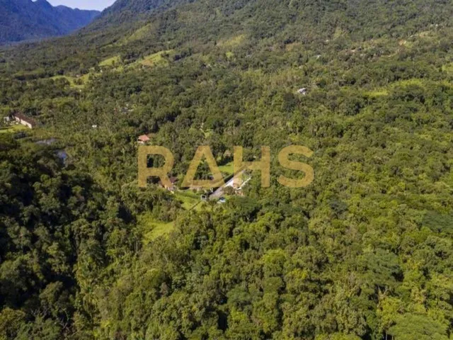 Imagem 8: Charmosa chácara rural à venda na Estrada Quiriri