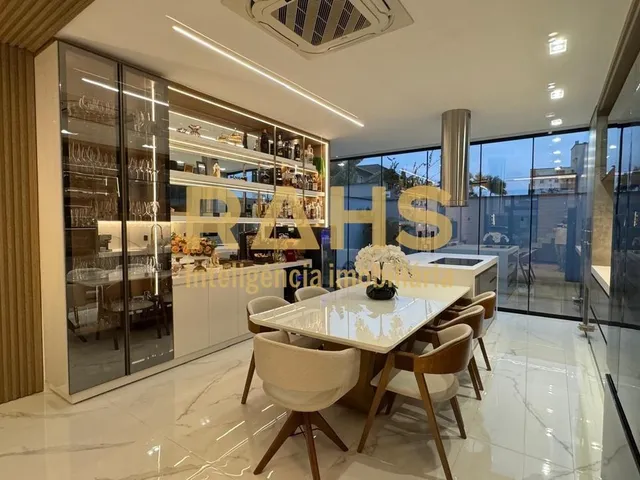 Imagem 8: Sobrado com 3 Suítes à venda no Santo Antônio - Joinville/SC