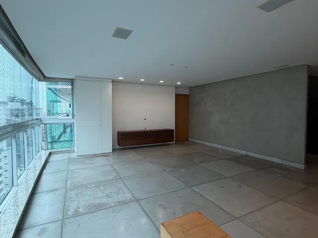 Imagem: Apartamento de Luxo à Venda na Praia do