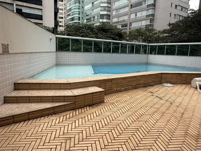 Imagem 5: Apartamento de Luxo à Venda na Praia do Canto, Vitória/ES