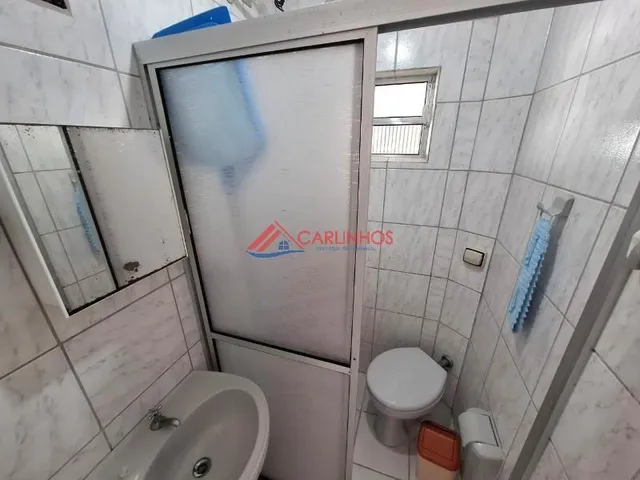 Imagem 8: Excelente Residência com Piscina no Bairro Coroados 300,00 Metros da Praia