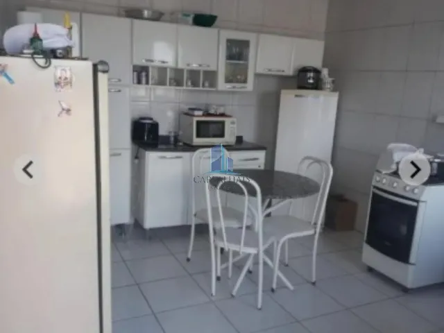 Imagem 8: Casa à venda em Contagem-MG, bairro Retiro: 3 quartos, 2 banheiros, 5 vagas de garagem