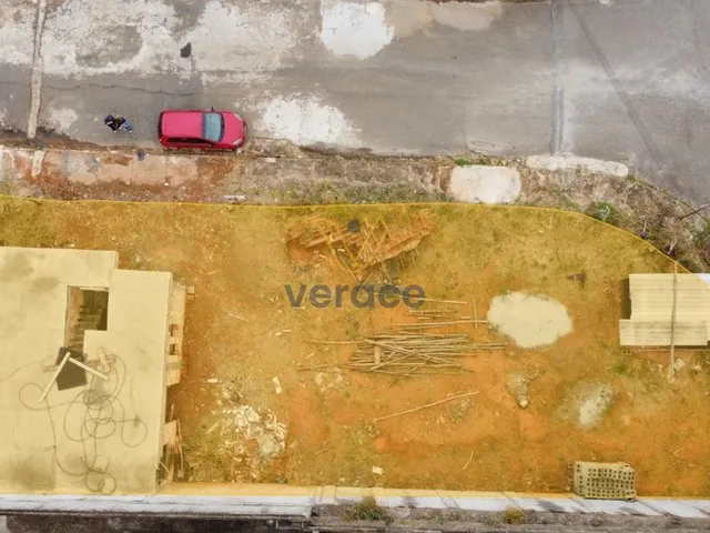 Imagem: Lote à Venda por R$520.000,00 no Bairros