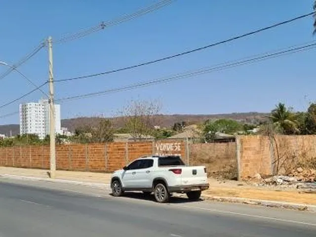 Imagem 3: ÁREA COMERCIAL em Montes Claros - Minas Gerais, Centro