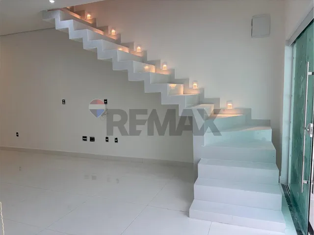 Imagem 5: Duplex de Luxo em Cambolo com Piscina Privativa