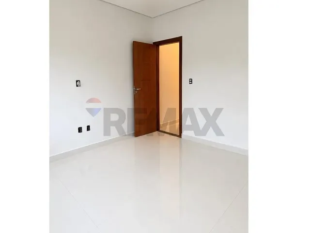 Imagem 4: Duplex de Luxo em Cambolo com Piscina Privativa