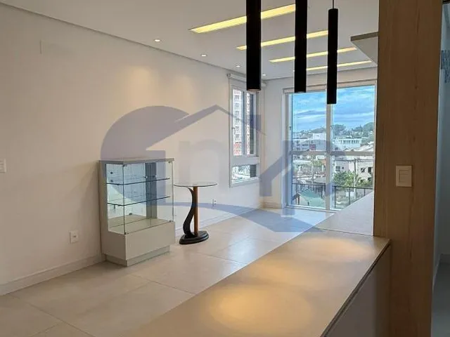 Imagem 2: Apartamento a venda com 2 dormitorios no centro de Torres/RS