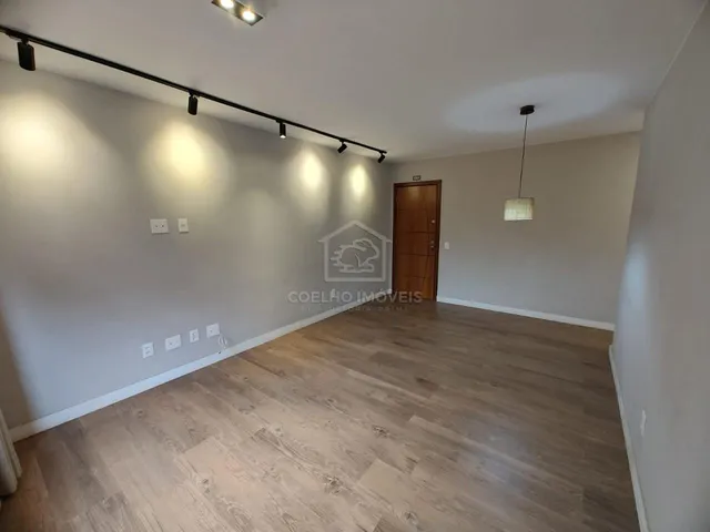 Imagem 13: APARTAMENTO 3 QUARTOS SENDO 01 SUÍTE NA SQN 403 SEM ELEVADOR E SEM VAGA DE GARAGEM