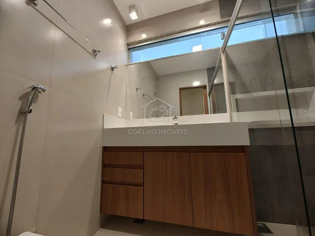 Imagem 15: APARTAMENTO 3 QUARTOS SENDO 01 SUÍTE NA SQN 403 SEM ELEVADOR E SEM VAGA DE GARAGEM