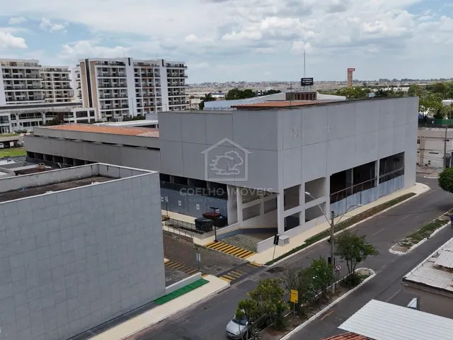 Imagem 12: QSF 01 PRÉDIO COMERCIAL COM AMPLO ESPAÇO ELEVADOR E 104 VAGAS DE GARAGEM