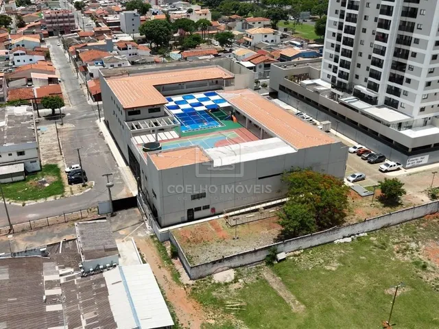 Imagem 16: QSF 01 PRÉDIO COMERCIAL COM AMPLO ESPAÇO ELEVADOR E 104 VAGAS DE GARAGEM