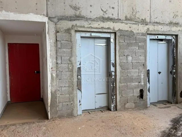 Imagem 9: QSF 01 PRÉDIO COMERCIAL COM AMPLO ESPAÇO ELEVADOR E 104 VAGAS DE GARAGEM