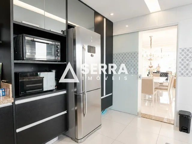 Imagem 8: ALPHAVILLE 2 | 612m² DE TERRENO | 330m² DE ÁREA CONSTRUÍDA | 3 SUÍTES