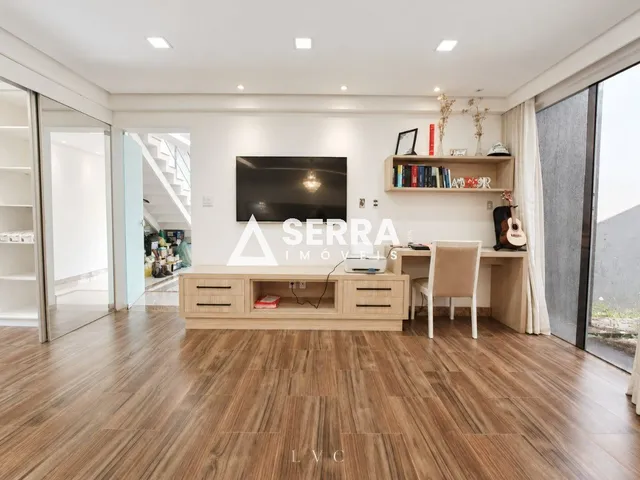 Imagem 10: ALPHAVILLE 2 | 612m² DE TERRENO | 330m² DE ÁREA CONSTRUÍDA | 3 SUÍTES