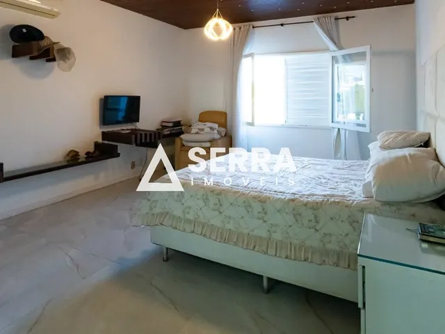 Imagem 7: PARQUE DOS COQUEIROS | 1.525m² DE TERRENO | 305,98m² AC | 4 SUÍTES | PISCINA