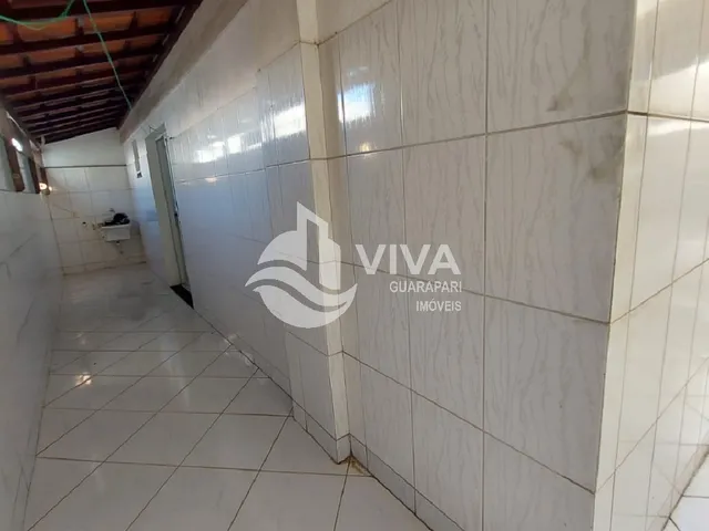 Imagem 14: Apartamento de primeiro andar com área externa em "U" composto por 2 quartos á venda na