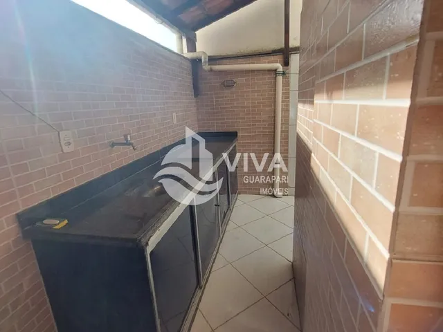 Imagem 15: Apartamento de primeiro andar com área externa em "U" composto por 2 quartos á venda na