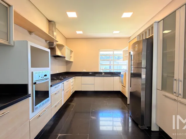 Imagem 8: Sobrado para Locação no Condomínio Maria Teresa, 408m2 por R$15.000,00mês