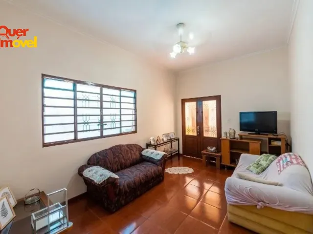 Imagem 2: Imperdível Casa à Venda em Ribeirão Preto-SP, Bairro Campos Elíseos: 3 Quartos, 2