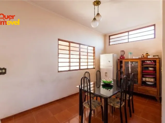 Imagem 15: Imperdível Casa à Venda em Ribeirão Preto-SP, Bairro Campos Elíseos: 3 Quartos, 2