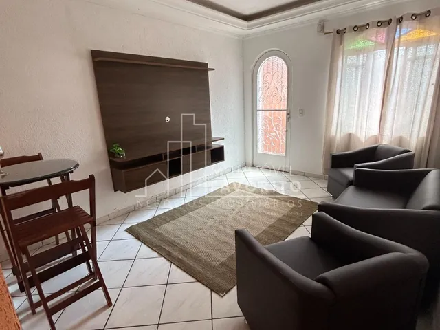 Imagem: A casa possui 2 Dormitórios, 1 Banheiro, 1 Vaga na