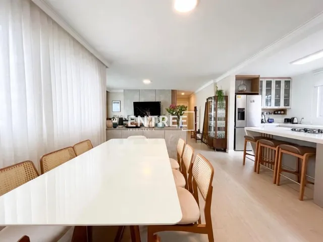 Imagem: Apartamento 3 Suítes e 3 Vagas - Centro