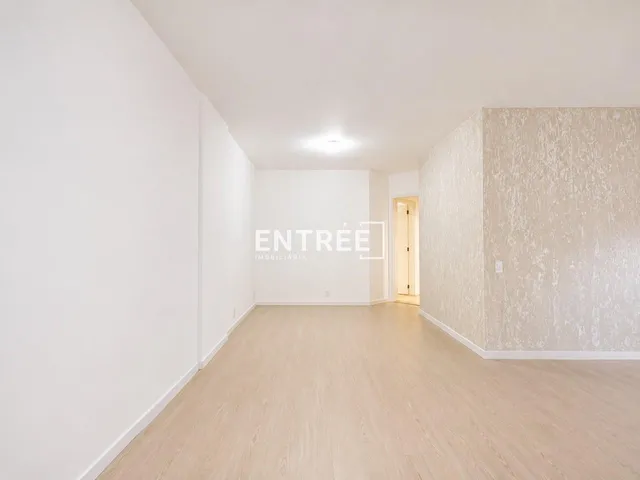 Imagem 11: Apartamento 3 Quartos (Sendo 1 Suíte) e 1 Vaga Livre - Centro