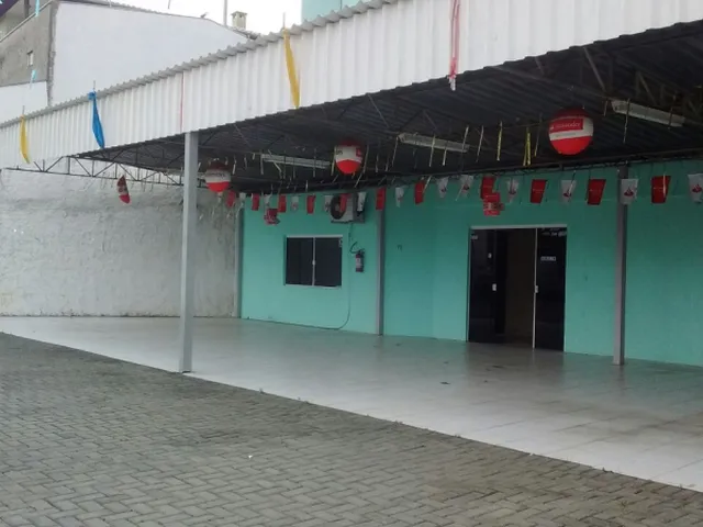 Imagem: Sala Comercial com 200 m² Pátio de 600