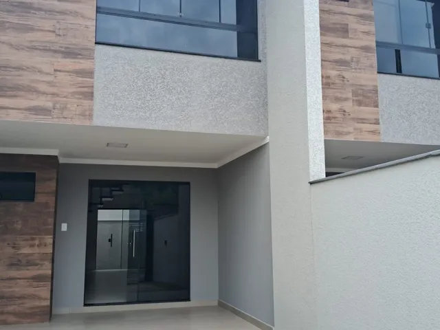 Imagem: Sobrado moderno com 2 suítes próximo ao