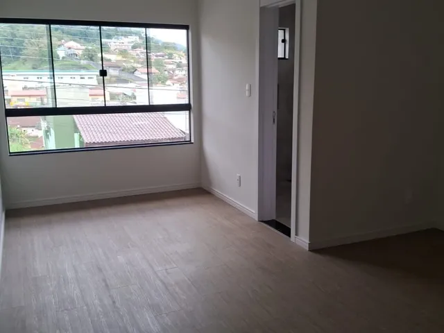 Imagem 12: Sobrado moderno com 2 suítes próximo ao Komprão da Água Verde em Blumenau