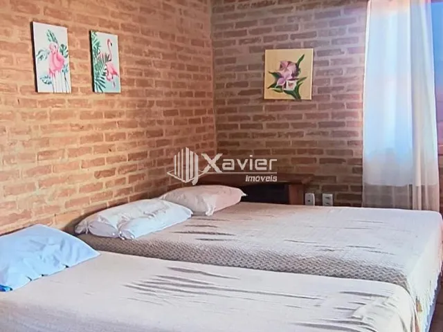 Imagem 6: Chácara à Venda com 5.000 m² em Meaípe, Guarapari/ES - 2 Casas, Piscina, Pomar, Lazer