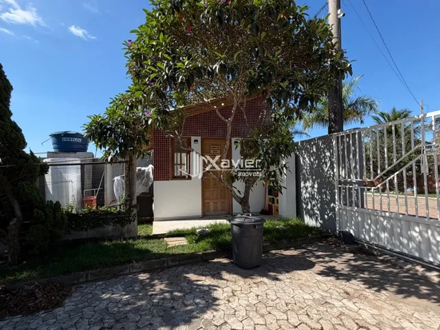 Imagem 5: Chácara de Alto Padrão com 16.000 m², 6 Quartos, Piscina, Lagoa e Estrutura Completa