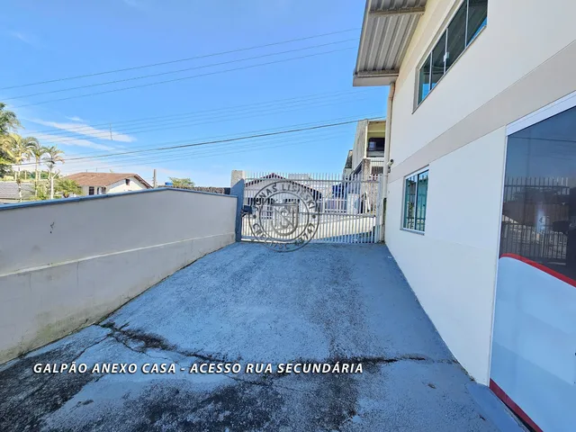 Imagem 2: Casa com 579m² de Terreno + Galpão Comercial à Venda na Itoupavazinha em Blumenau