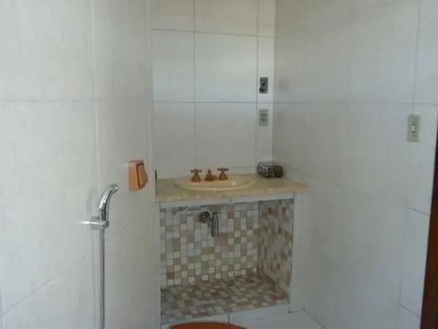 Imagem 10: CASA - UMUARAMA Casa com 3 dormitórios