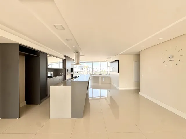 Imagem 8: Apartamento à venda semi-mobiliado 4 suítes 3 vagas em Balneário Camboriú SC