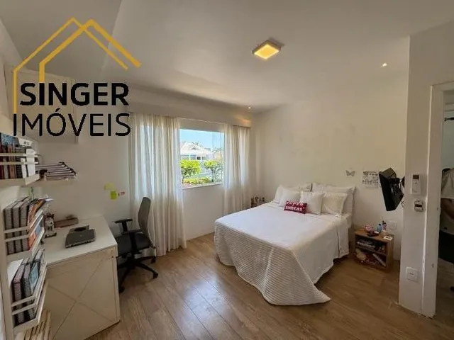 Imagem 3: Casa Duplex em Condomínio > Alto Padrão > Barra da Tijuca/RJ: 4 Quartos (2 Suítes)
