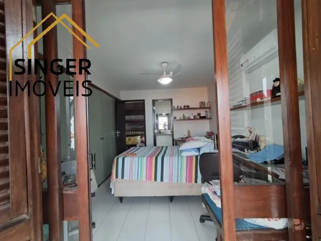 Imagem 3: Casa Duplex à Venda no ITAIGARA, Salvador/BA: 5 Suítes, 479m² no > Suíte Master com