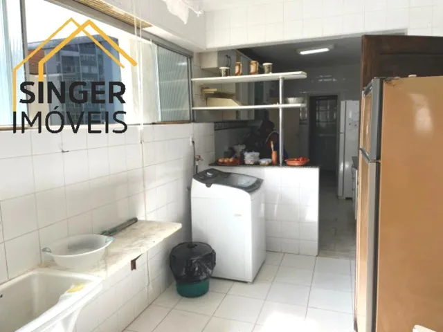 Imagem 13: Apartamento à Venda na Graça, Salvador/Ba: Espaçoso, Clássico e Luxuoso: 4 Quartos (2