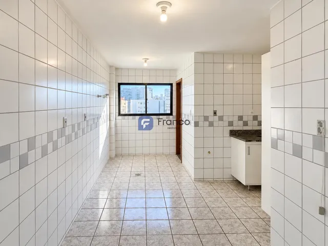 Imagem 4: Apartamento a venda na Praia do Morro, 3 quartos + DCE, 90m2 e vaga de garagem com BOX