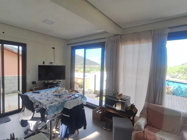 Imagem 2: Casa Mobiliada com Vista na Praia do Siriú – Garopaba/SC