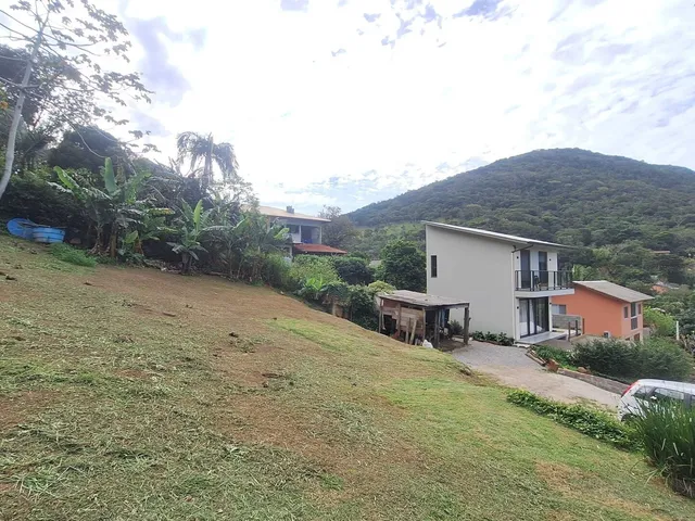 Imagem 3: Casa Mobiliada com Vista na Praia do Siriú – Garopaba/SC
