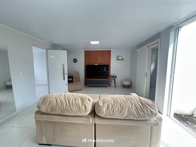Imagem 8: Casa com 100 m², localizada em bairro tranquilo e próximo à UNISC
