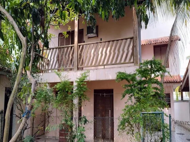Imagem: Vendo Excelente Casa Triplex (Fazenda Montenegro)