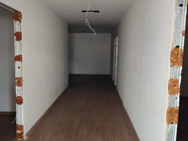Imagem 14: Vendo / Alugo Prédio Comercial em Campo Grande RJ. Localização: Próximo a faculdade