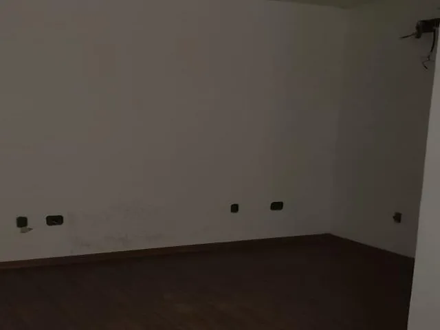 Imagem 2: Vendo / Alugo Prédio Comercial em Campo Grande RJ. Localização: Próximo a faculdade