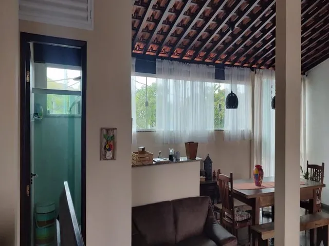 Imagem 4: Vendo casa duplex em condomínio - Campo Grande RJ. LOCALIZAÇÃO: Próximo a escolas