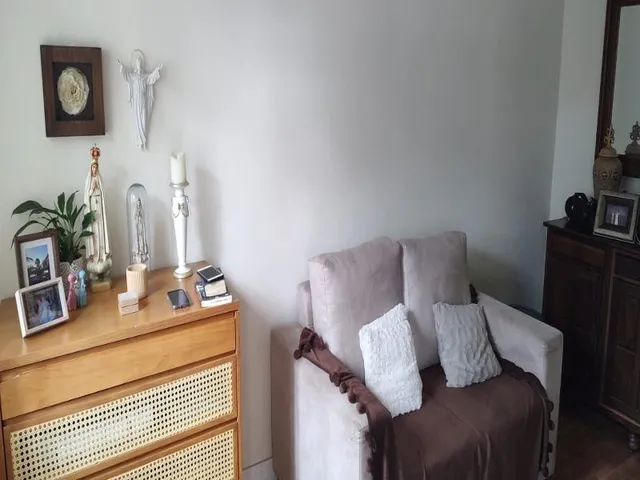 Imagem 10: Vendo casa duplex em condomínio - Campo Grande RJ. LOCALIZAÇÃO: Próximo a escolas