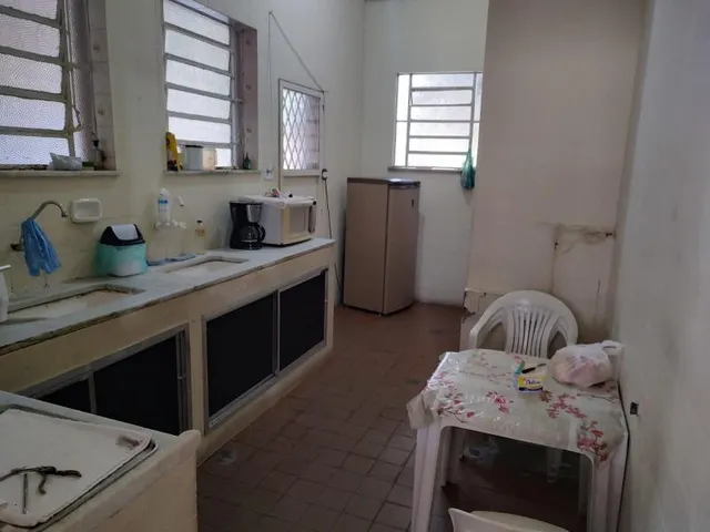 Imagem 4: Vendo Prédio na Estrada do Pré, 1.919 - Campo Grande - RJ Localização: Ao lado do