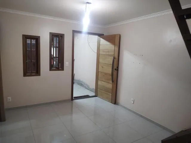 Imagem 3: VENDO CASA EM ITAGUAÍ - RJ Localização: Próximo à Av. Dep. Otávio